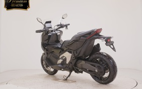 HONDA X-ADV 750 2026 RH21