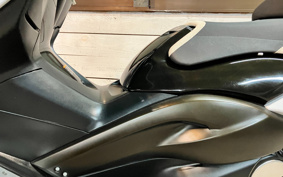 YAMAHA T-MAX10TH ANNIVER WHITEMAX 2011 SJ08J