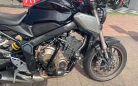 HONDA CB650R 2019 RH03