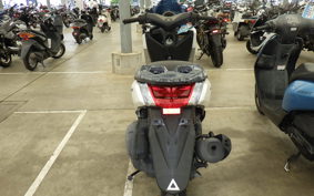 YAMAHA N-MAX SE86J