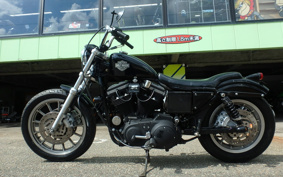 HARLEY XL883R 2002 CKM