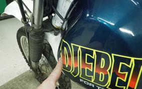 SUZUKI DJEBEL 200 (DR200SE) 2011 SH42A