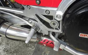 KAWASAKI GPZ900R NINJA 2000 ZX900A