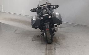 KAWASAKI 1400 GTR ZGT40A