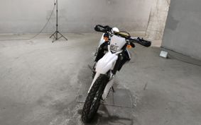 YAMAHA WR250R DG15J