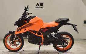 KTM 390 DUKE 2024