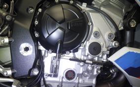 BMW M1000R 2025