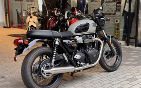 TRIUMPH BONNEVILLE T100 2026 DB0G26