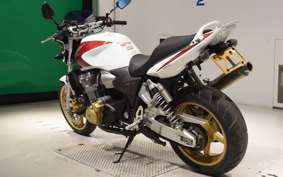 HONDA CB1300SF SUPER FOUR A 2005 SC54
