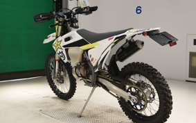 HUSQVARNA TE150I