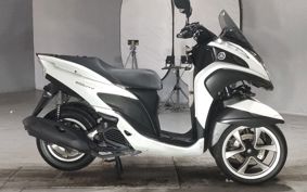YAMAHA TRICITY 125 SE82J