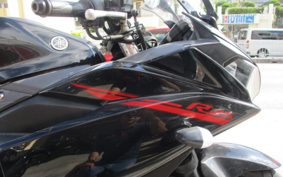 YAMAHA YZF-R25 RG10J