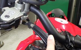 DUCATI STREETFIGHTER V2 2023