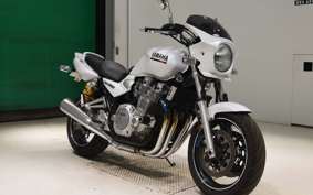 YAMAHA XJR1300 2000 RP03J