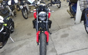 TRIUMPH ライデント660 2025