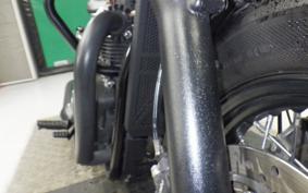 TRIUMPH BONNEVILLE BOBBER 2018