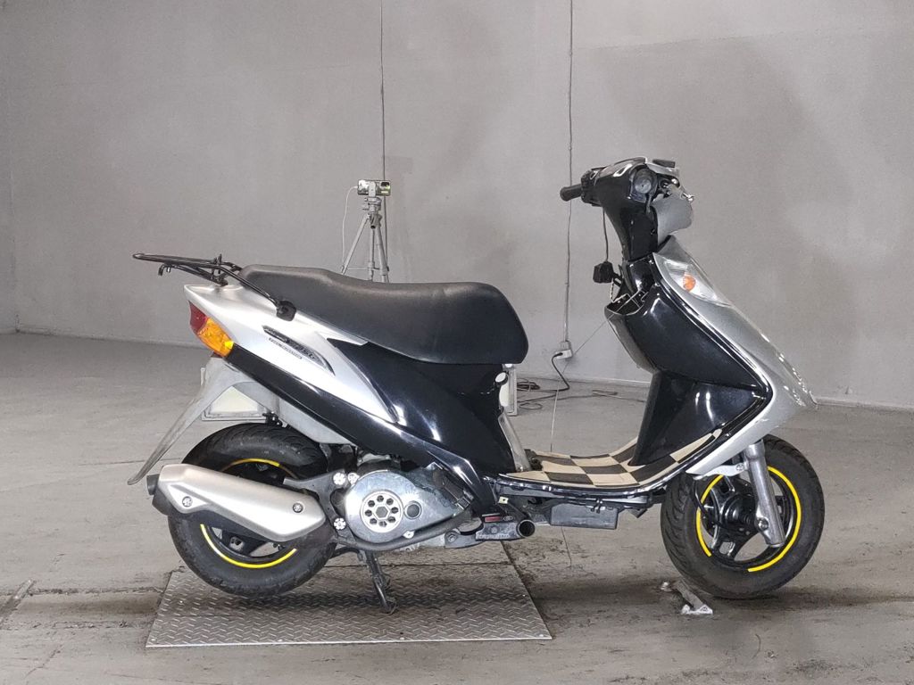Фото Suzuki ADDRESS V125 с японского аукциона