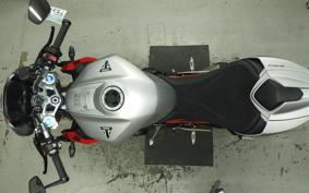 TRIUMPH STREET TRIPLE RX 2026