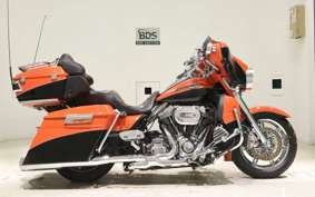 HARLEY FLHTCUSE 1800CVO 2011
