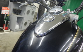 SUZUKI INTRUDER 250 LC 2004 VJ51A