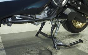 YAMAHA T-MAX 560 T 2023 SJ19J