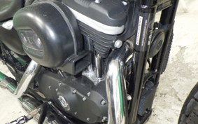 HARLEY XL883N 2010