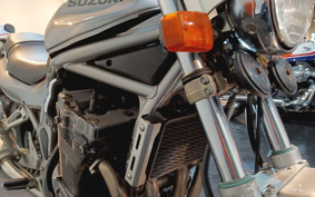 SUZUKI GSF1200 GV75A