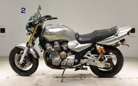 YAMAHA XJR1300 2002 RP03J
