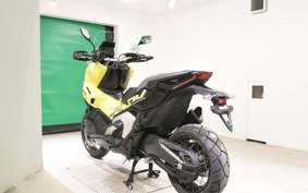 HONDA X-ADV 750 2024 RH21