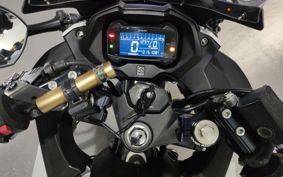 SUZUKI GSX250 R DN11A