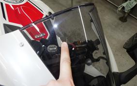 YAMAHA YZF-R1 2022 RN65J