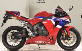 HONDA CBR600RR PC40