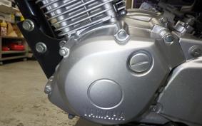 YAMAHA YB125SP