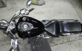 YAMAHA DRAGSTAR 1100 2003 VP13J