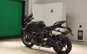 TRIUMPH DAYTONA 675 2015