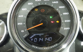 HARLEY FLFB 1750 2017