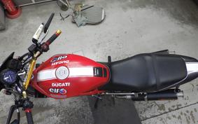 HONDA VTR 250 2024 MC33