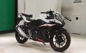 SUZUKI GSX250RA 2002