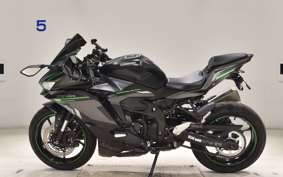 KAWASAKI ZX-4RSE ZX400P