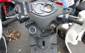 YAMAHA CYGNUS 125 X