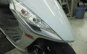 SUZUKI GSR125