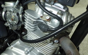 YAMAHA YB125SP 2001