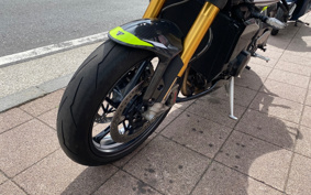 TRIUMPH STREET TRIPLE RS 2023 HDA624