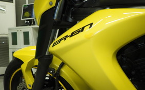 KAWASAKI ER600 N 2012