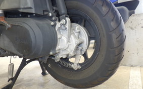 YAMAHA ﾌｧｯｼｰﾉ125