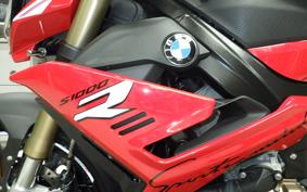 BMW S1000R 2022