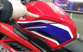 HONDA CBR250RR A 2000 MC51