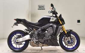 YAMAHA MT-09 SP 2025 RN87J