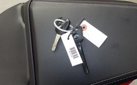 HONDA CBR650R E-Clutch 2025 RH17