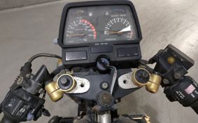 SUZUKI GS250 GJ71A